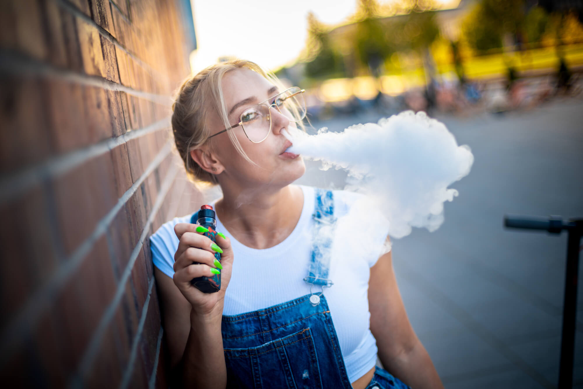 Teenage vape use and the dangers of spice feature image